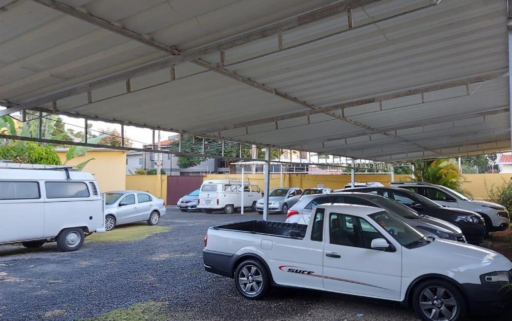Unibarao Hotel -Proximo As Universidades Unicamp-Puc-Hospitais -Bancos-Restaurantes-Praca Capital -Shopping Dom Pedro - Expo Dom Pedro-Ceasa カンピーナス エクステリア 写真