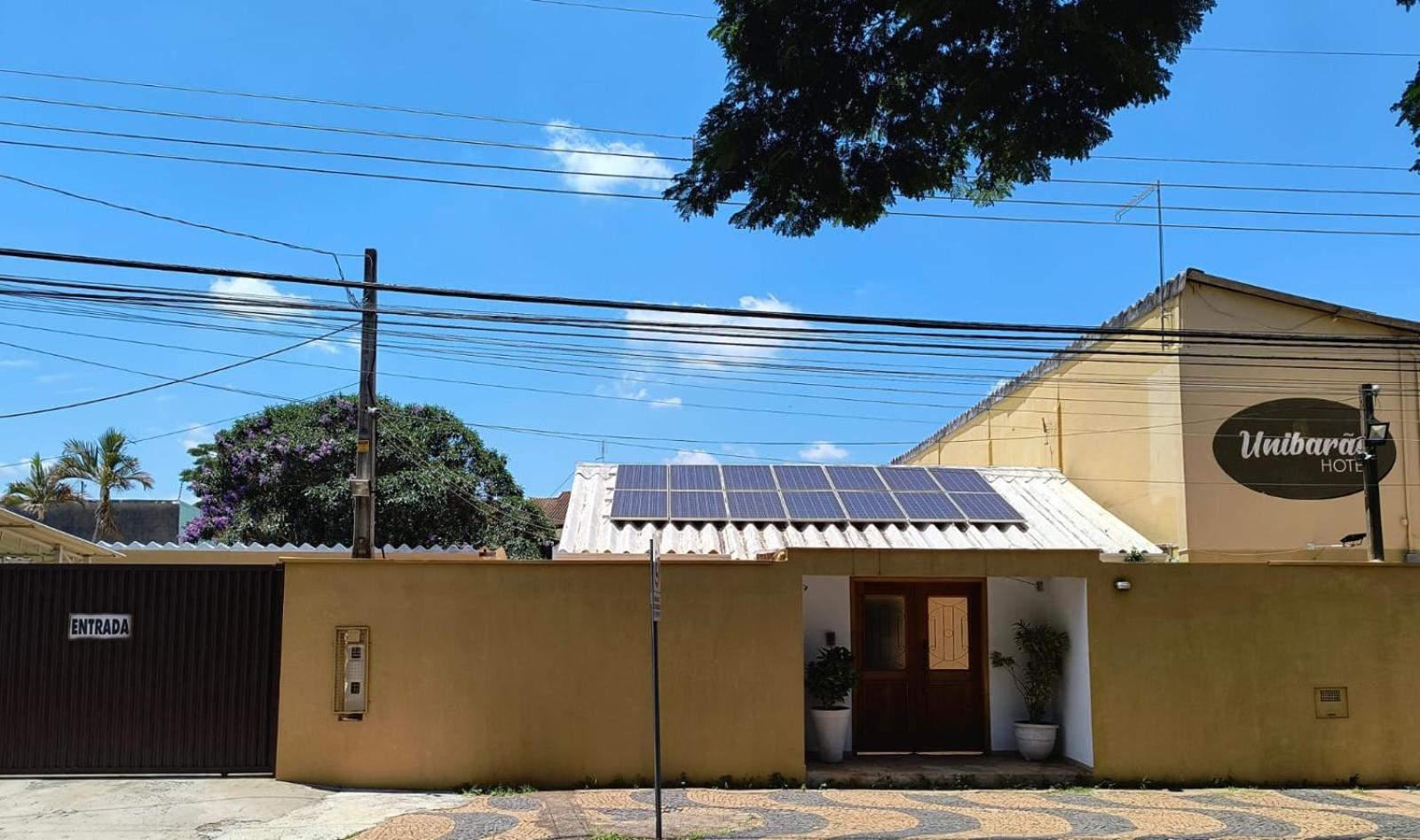 Unibarao Hotel -Proximo As Universidades Unicamp-Puc-Hospitais -Bancos-Restaurantes-Praca Capital -Shopping Dom Pedro - Expo Dom Pedro-Ceasa カンピーナス エクステリア 写真