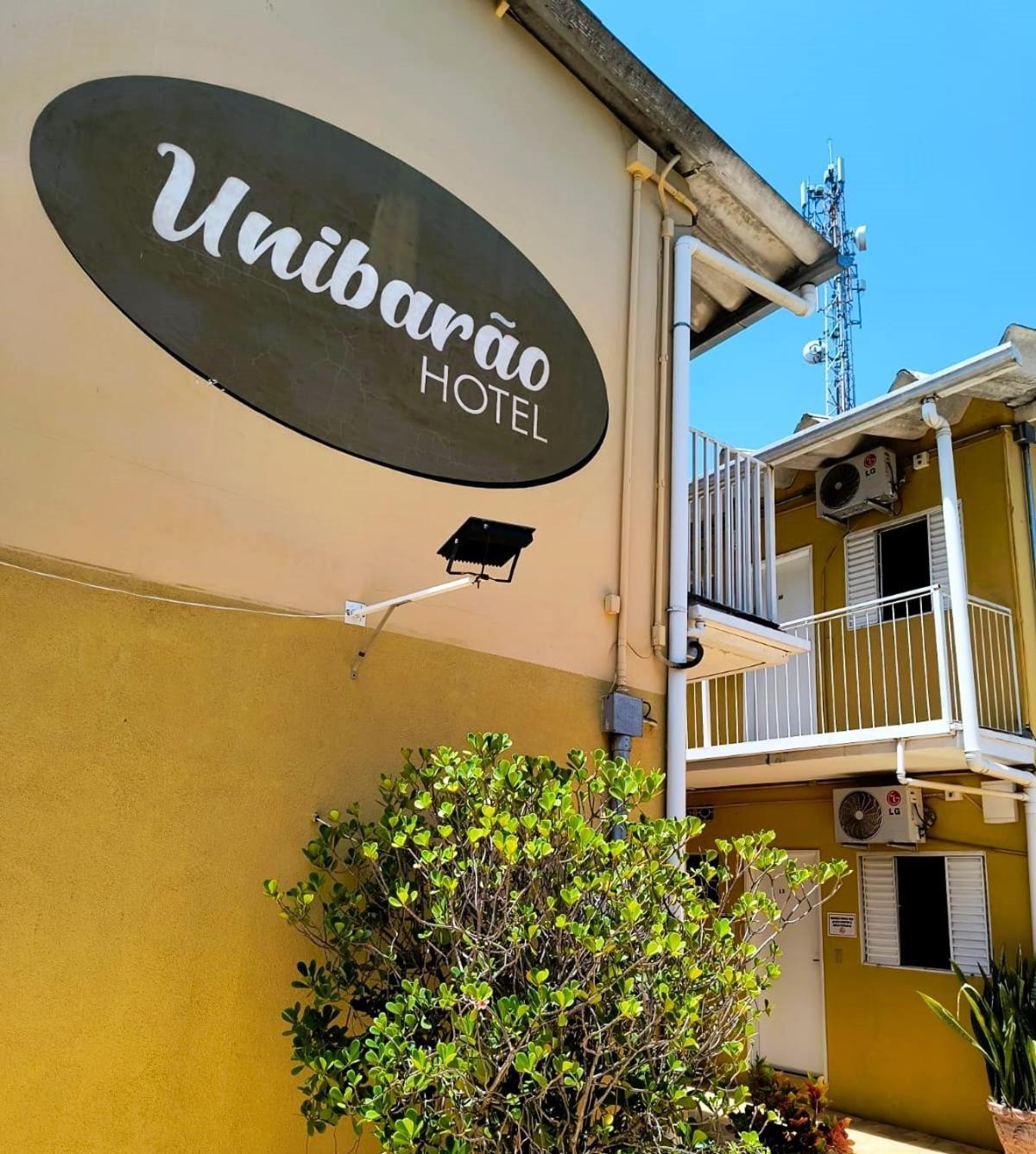Unibarao Hotel -Proximo As Universidades Unicamp-Puc-Hospitais -Bancos-Restaurantes-Praca Capital -Shopping Dom Pedro - Expo Dom Pedro-Ceasa カンピーナス エクステリア 写真