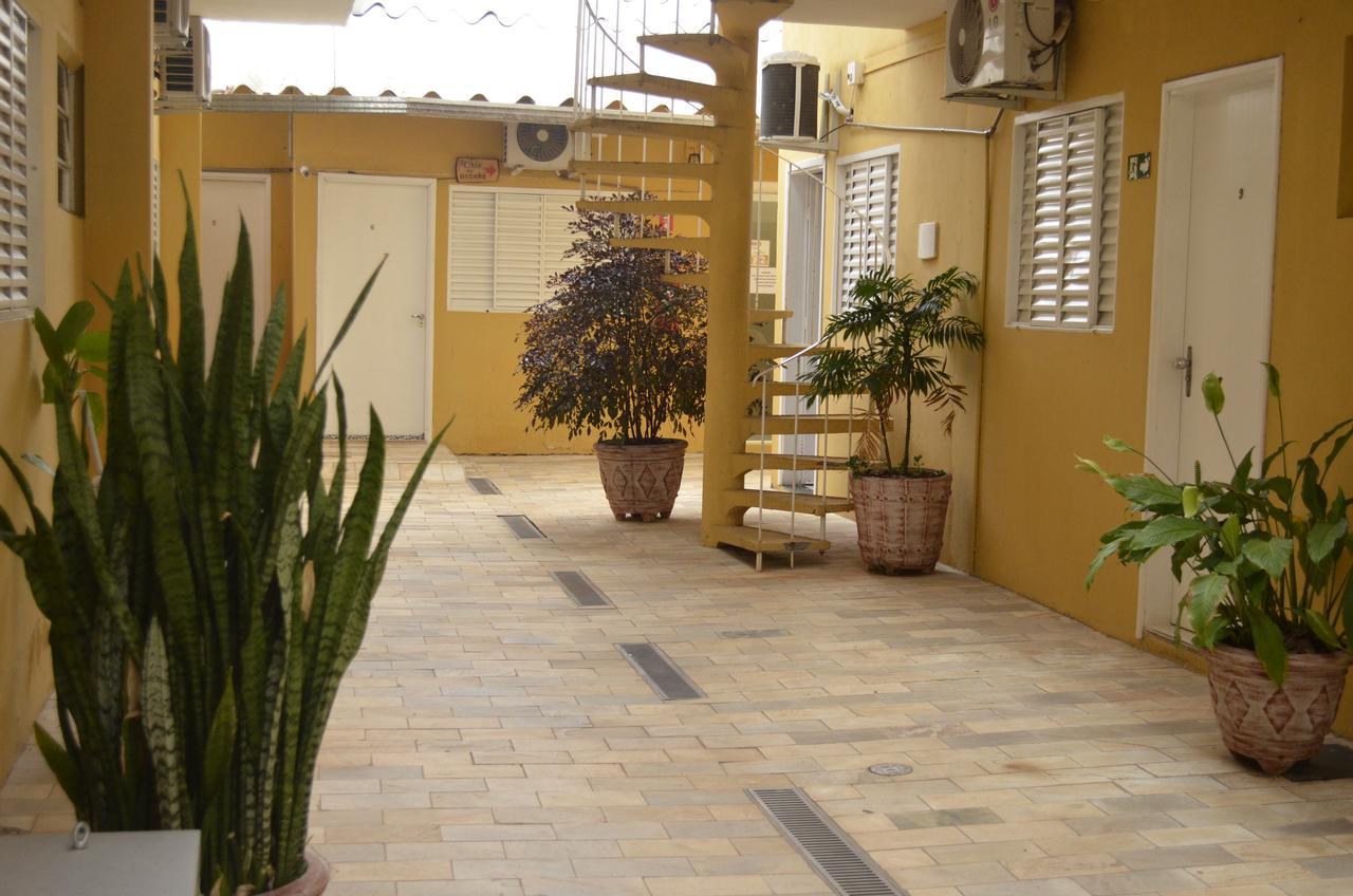Unibarao Hotel -Proximo As Universidades Unicamp-Puc-Hospitais -Bancos-Restaurantes-Praca Capital -Shopping Dom Pedro - Expo Dom Pedro-Ceasa カンピーナス エクステリア 写真