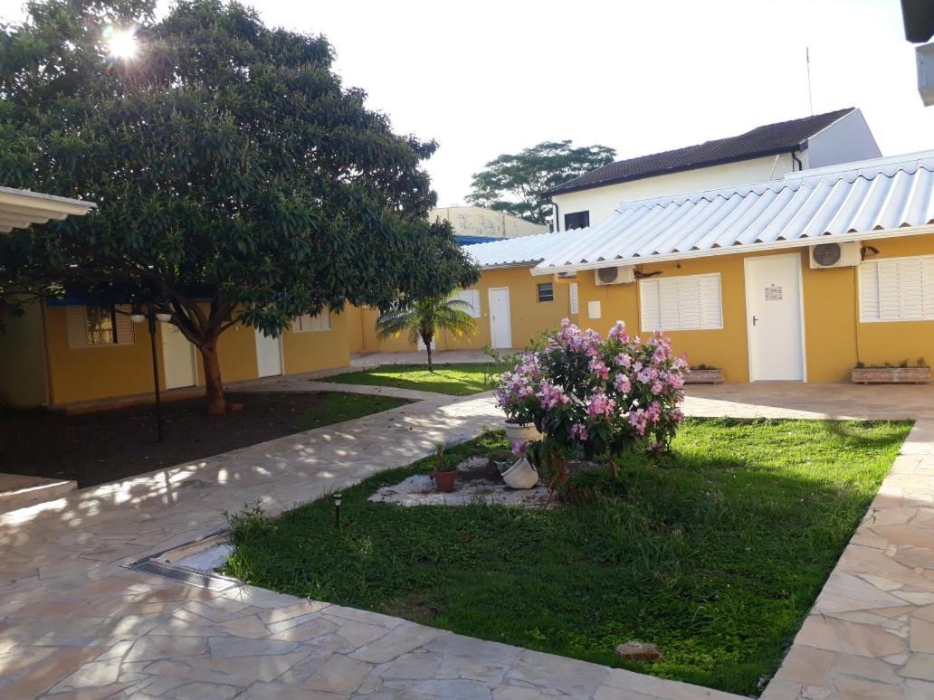 Unibarao Hotel -Proximo As Universidades Unicamp-Puc-Hospitais -Bancos-Restaurantes-Praca Capital -Shopping Dom Pedro - Expo Dom Pedro-Ceasa カンピーナス エクステリア 写真